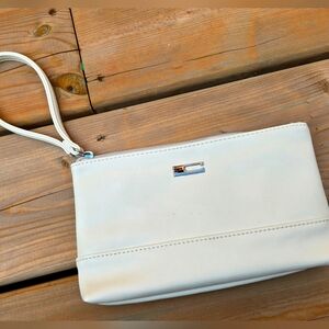 3/$20 Simple Classic Faux Leather Cream Wristlet